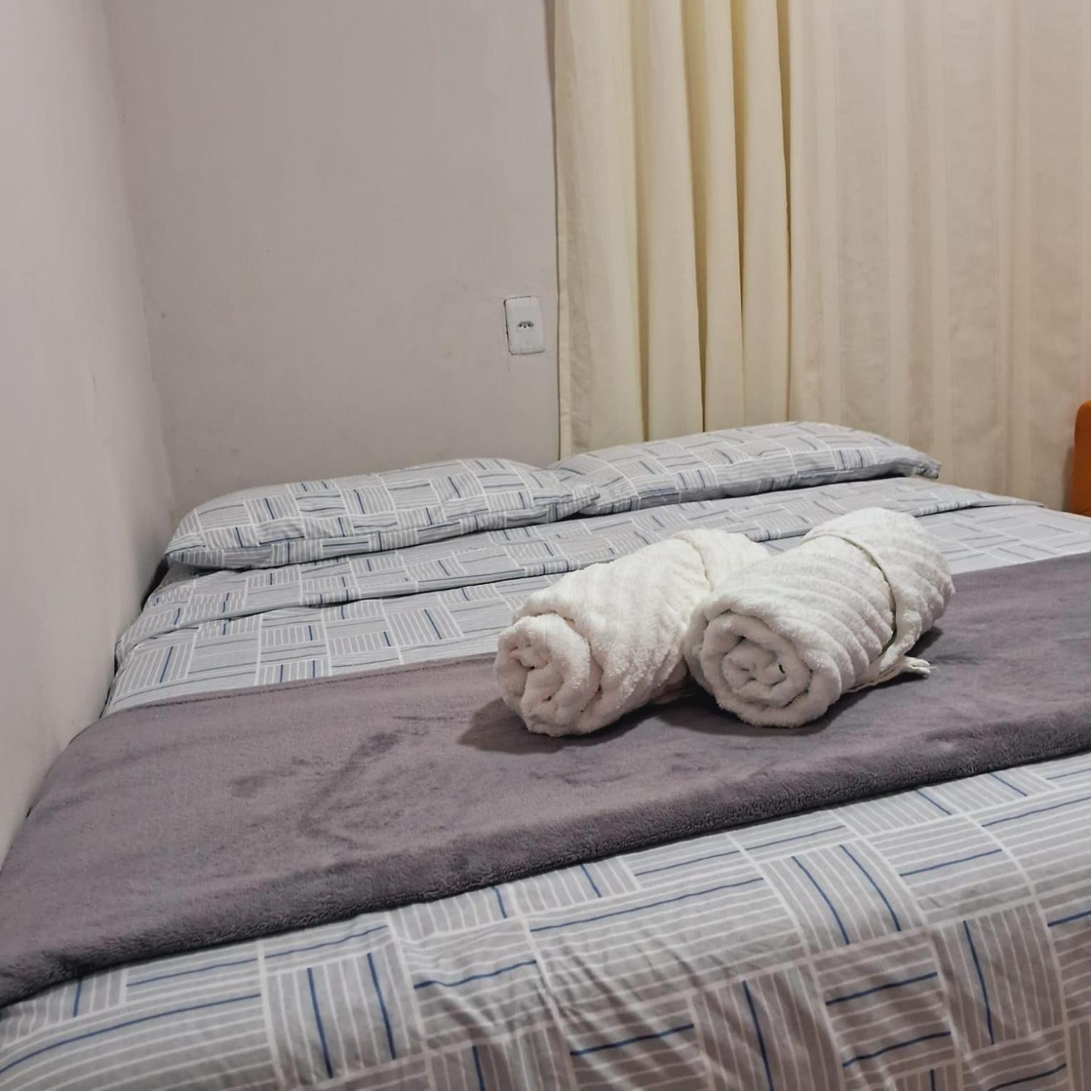 Flat Compacto E Mobiliado Proximo A Rodoviaria Aeroporto Appartement Palmas  Buitenkant foto