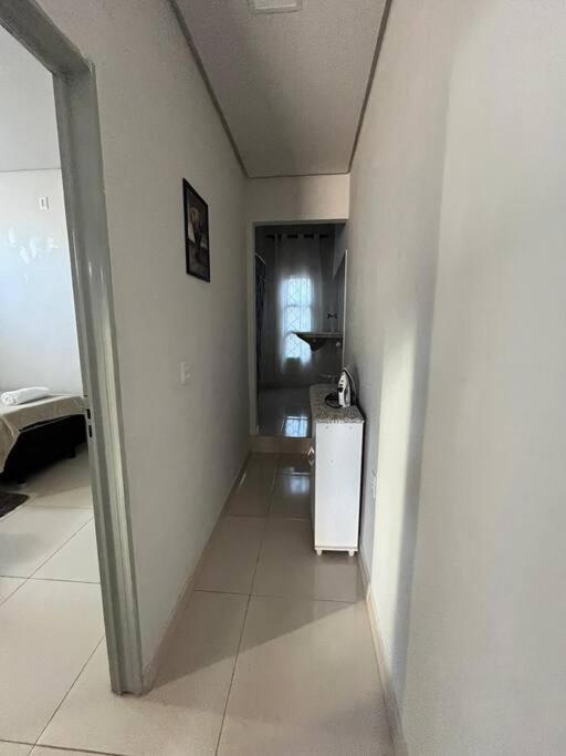 Flat Compacto E Mobiliado Proximo A Rodoviaria Aeroporto Appartement Palmas  Buitenkant foto